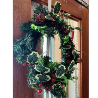 Traditional Pine Wreath 35cm Budget 