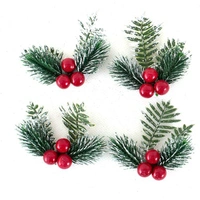 Red Berry Christmas Spray 4pk